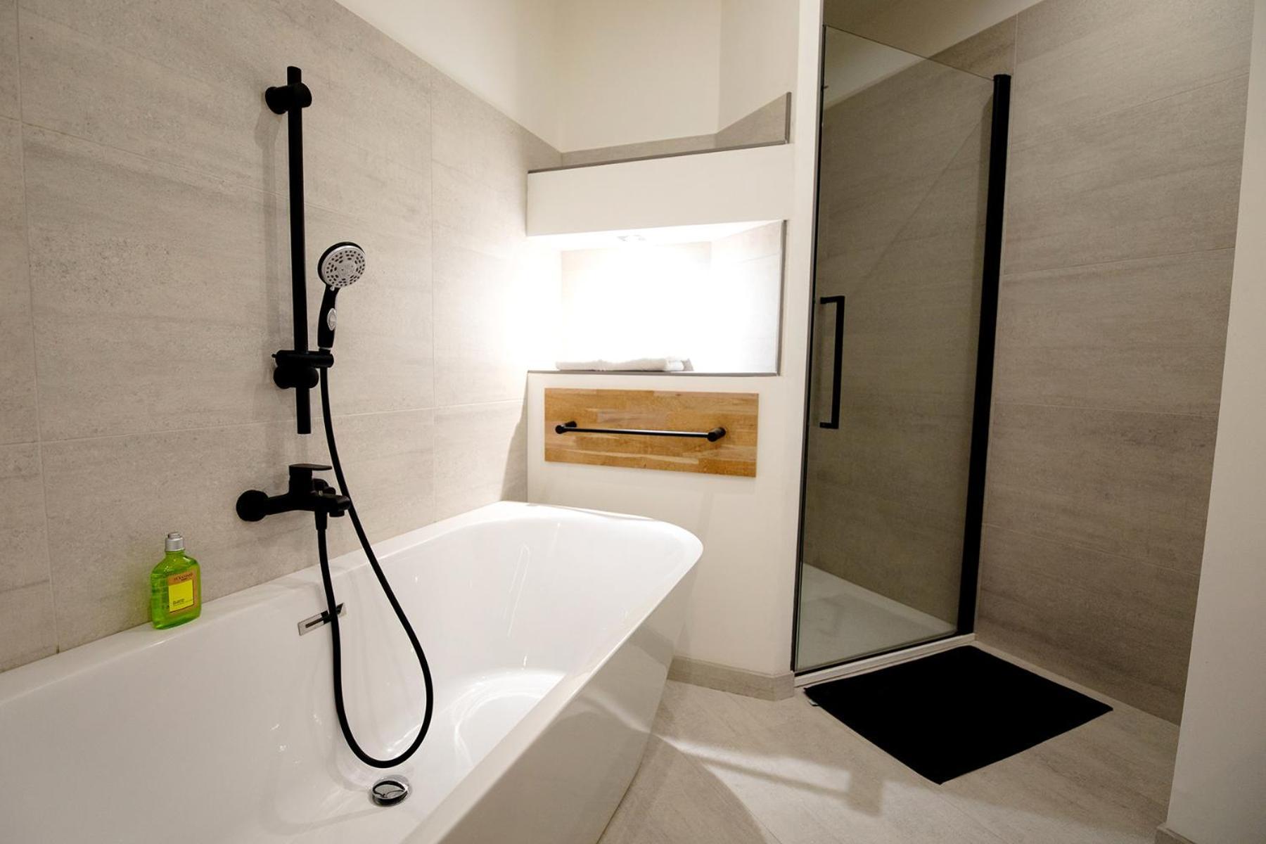 Appartement 120M2 Aubenas Kültér fotó